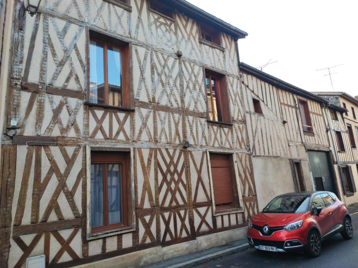 Cine Loft 55 M2 Centre Ville Chalons-en-Champagne Exterior photo